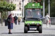 KAVALIR: GETTING AROUND THE CITY CENTRE BY ELECTRIC CAR