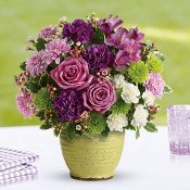 Mom deserves the best flowers for Mother’s Day, so pamper her this Sunday!