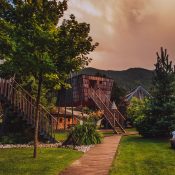 Where to find the best glamping spots in Slovenia?